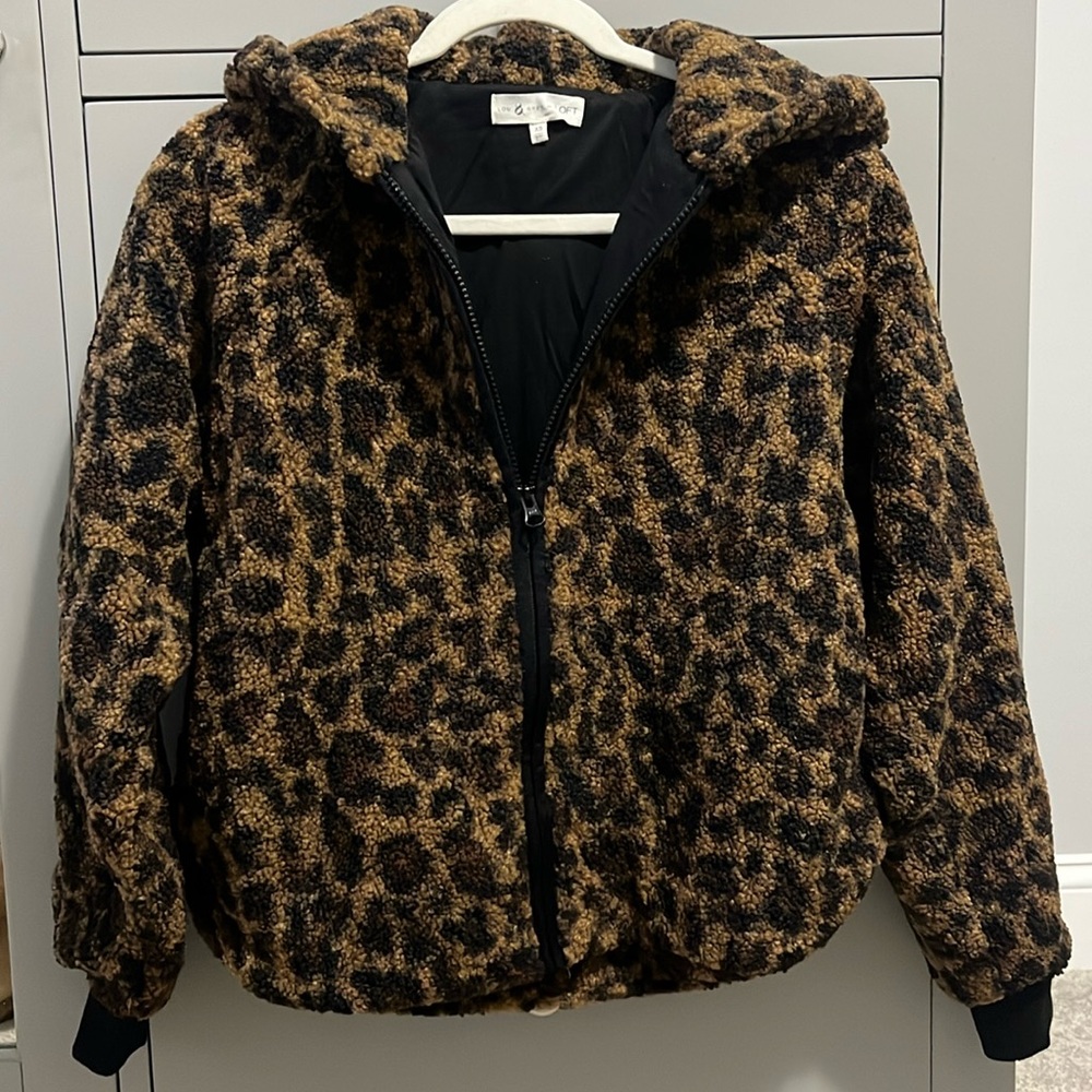 LOFT Hoodie Zip Up - Picture 2 of 7